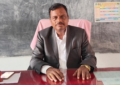 తెలకపల్లి GHM పాపిశెట్టి శ్రీనివాసులు మృతి: పదవీ విరమణకు ముందే రోడ్డు ప్రమాదం